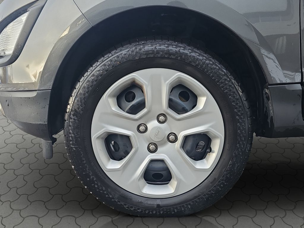 Fahrzeugabbildung Ford Kuga 1.5 EcoBoost 2x4 ST-Line