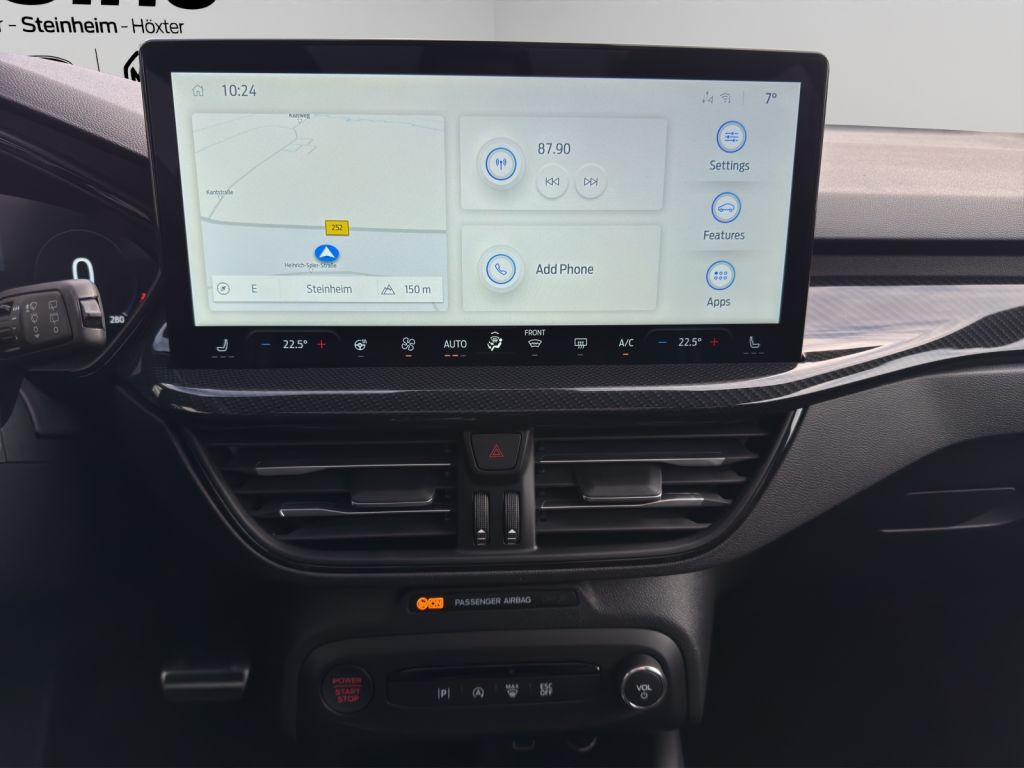 Fahrzeugabbildung Ford Focus Turnier ST X *PANO*ELEK.-HECK*B&O*AUTOMATIK*