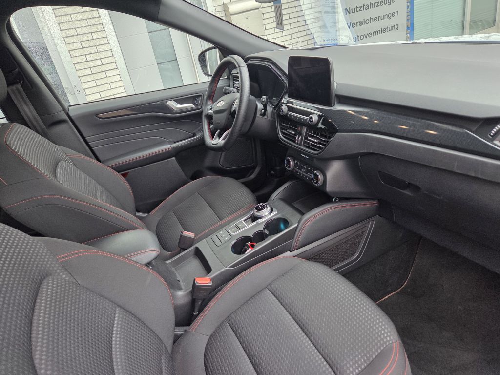 Fahrzeugabbildung Ford Kuga 2.5 Duratec PHEV ST-LINE